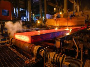 تولید سالیانه فولاد ایران از مرز ۳۲ میلیون تن عبور کرد