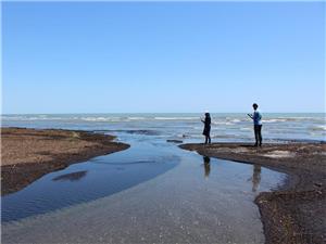 بررسی ۳۰۰ کیلومتر از سواحل استان گیلان در راستای طرح تحول زمین‌شناسی دریایی
