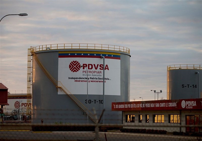 صادرات ۱ میلیون بشکه ای نفت ونزوئلا علی‌رغم تحریم‌های آمریکا و خاموشی