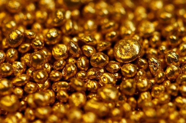 بهای طلا در بازارهای جهانی تقویت شد