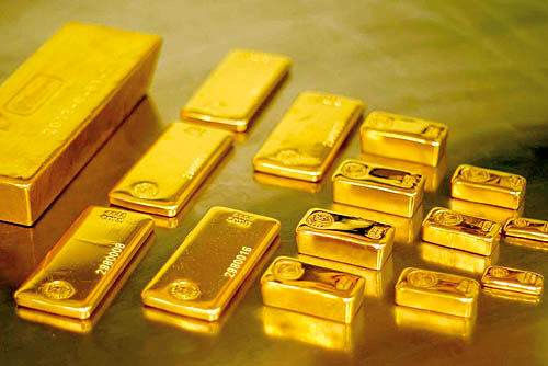بهای طلا به بالاترین سطح ۶ سال اخیر رسیده است/ طلا سقف قیمتی ۱۵۰۰ دلار را می شکند؟