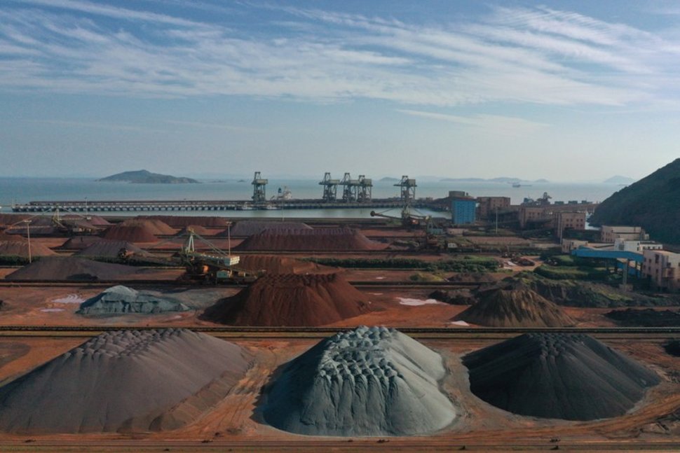 رشد واردات سنگ آهن چین/ حجم واردات در سپتامبر به بالاترین سطح در ۲۰ سال اخیر رسید/ چین در ۹ ماه ۷۸۴ میلیون تن سنگ آهن وارد کرد