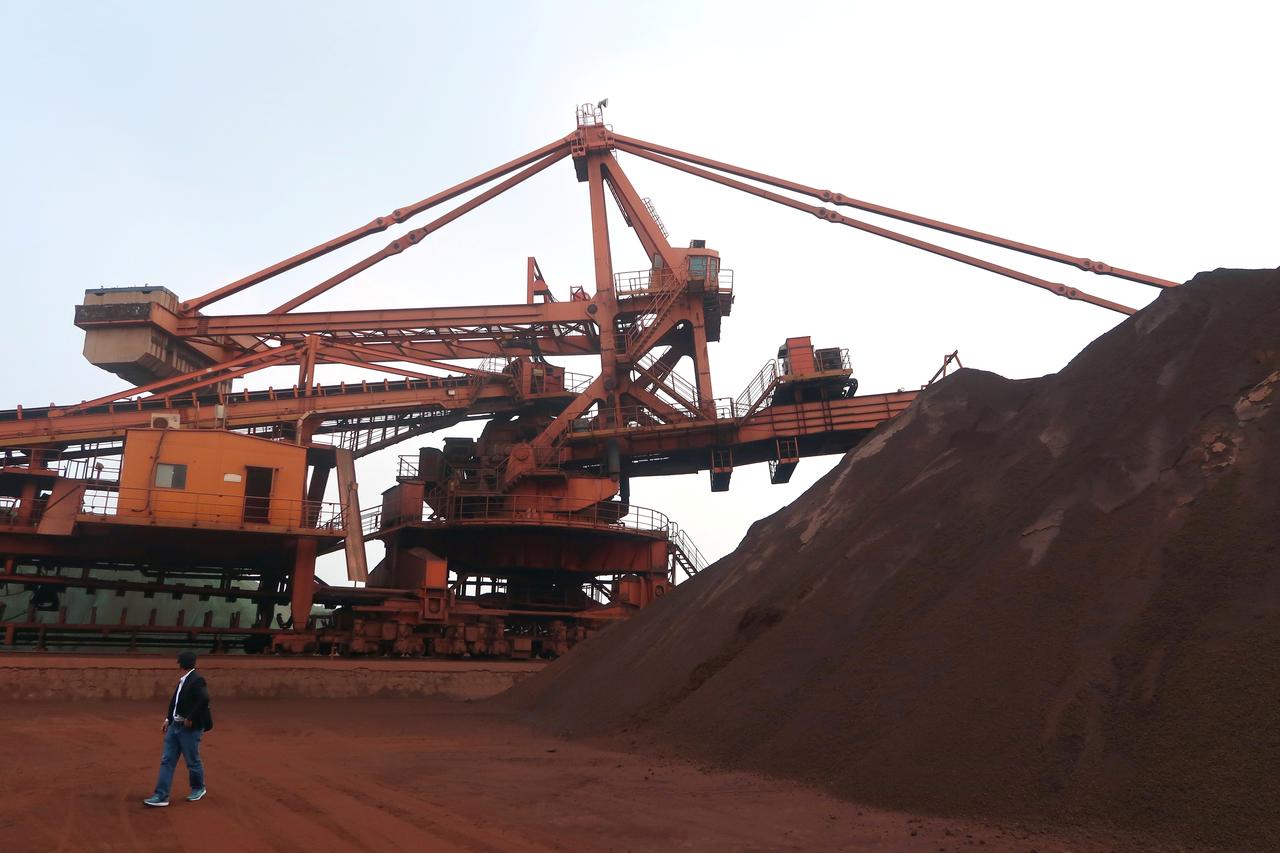 پیش بینی کاهش قیمت سنگ آهن چین در سه ماهه چهارم سال/شکاف عرضه سنگ آهن در حال کم شدن است