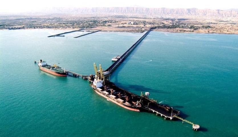 مجموع تخلیه و بارگیری منطقه ویژه خلیج فارس به ۷.۸ میلیون تن افزایش یافت/ ایجاد ظرفیت تخلیه ۴۰۰ واگن مواد معدنی به صورت روزانه در منطقه ویژه اقتصادی صنایع معدنی و فلزی خلیج فارس