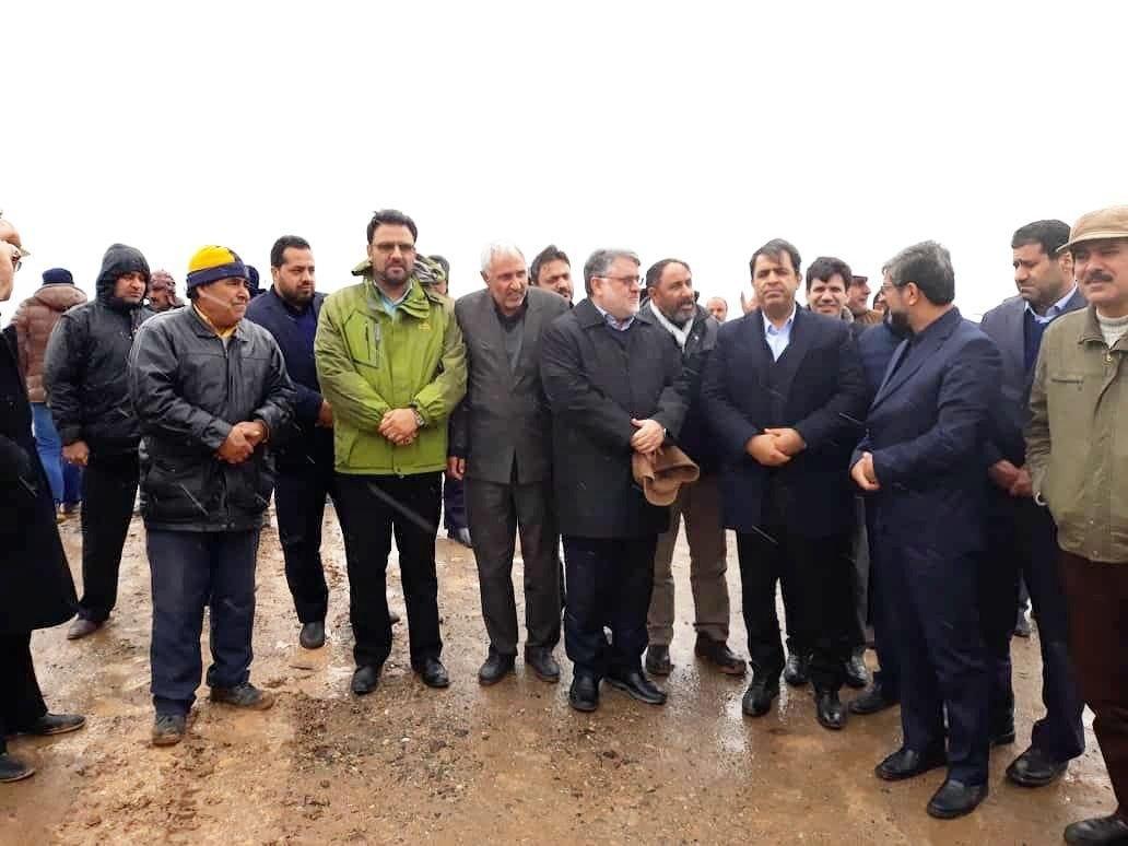 افتتاح واحد سنگ شکن خردایش معدن هیرد با حضور هیئت عامل ایمیدرو/ کارخانه طلای هیرد مهر ۹۹ راه اندازی می شود