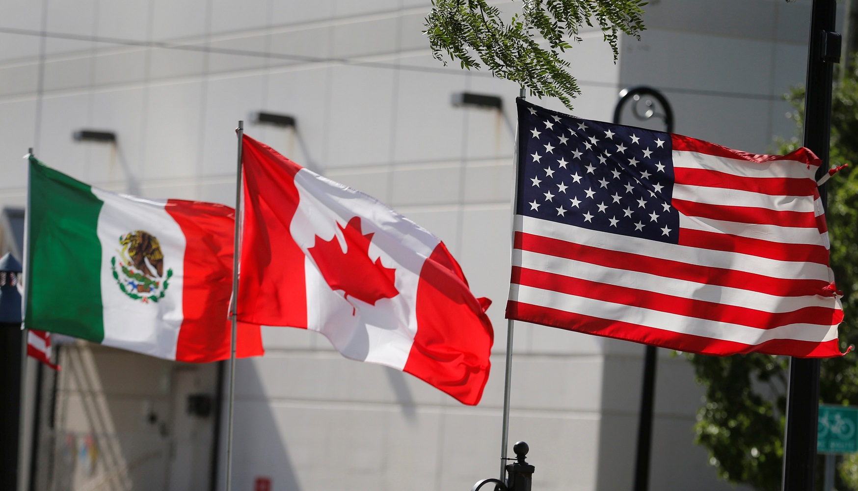 وزارت بازرگانی آمریکا تا ۹ مارس درخصوص تعرفه واردات سازه های فولادی از کانادا، چین و مکزیک تصمیم گیری می کند