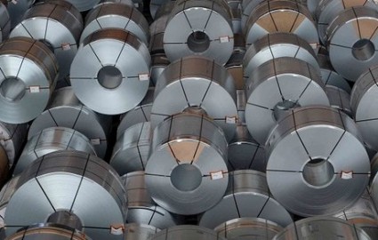 بورس کالای ایران میزبان عرضه ۶۰ هزار تن ورق گرم فولادی