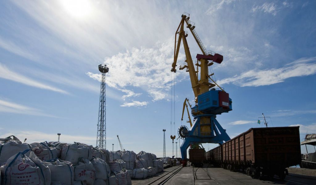 ممنوعیت واردات سیمان ایران به قزاقستان در پی افزایش تولید داخلی سیمان قزاق ها