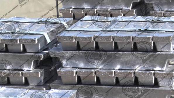 افت ۲۶ دلاری قیمت آلومینیوم در بورس فلزات لندن