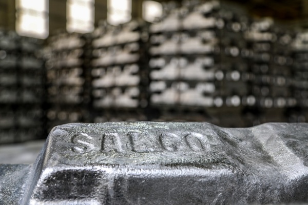 صادرات نخستین محموله شمش آلومینیوم سالکو در آینده نزدیک/ مقدمات برای صادرات ۱۳ هزار تن شمش فراهم شده است