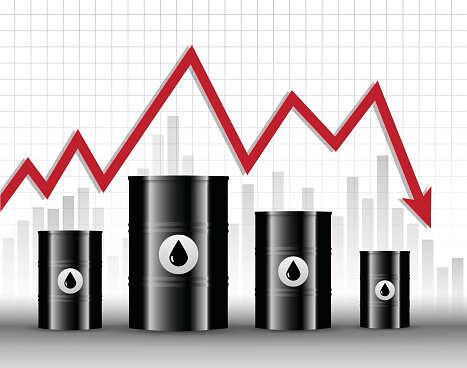 بهای نفت در بازارهای جهانی کاهشی است