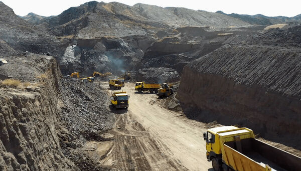 ۱۰۰ معدن راکد خراسان رضوی به بخش خصوصی واگذار شد
