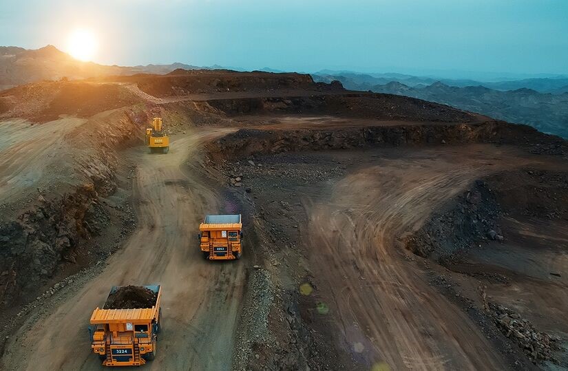 عرضه ۱.۲ میلیون تنی سنگ آهنی‌ها در بورس کالا
