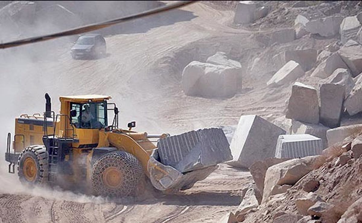 ضرورت رفع موانع واردات و صادرات از پیش پای فعالان صنعت سنگ