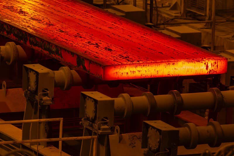 ثبت درخشان‌ترین رکورد ماهیانه فولاد هرمزگان در آبان‌ماه