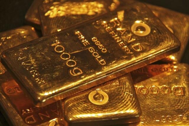 کاهش قیمت طلای جهانی با افزایش دلار
